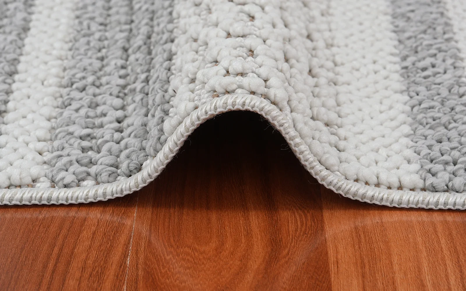 Summer Premium Carpet - ( 60 X 110 ) cm Grey & White