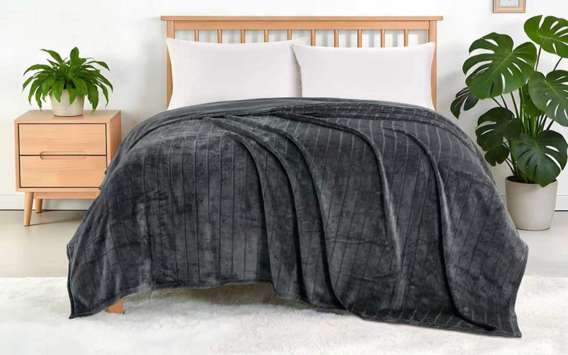 Al Saad Home Stripe Flannel Blanket - King  D.Grey