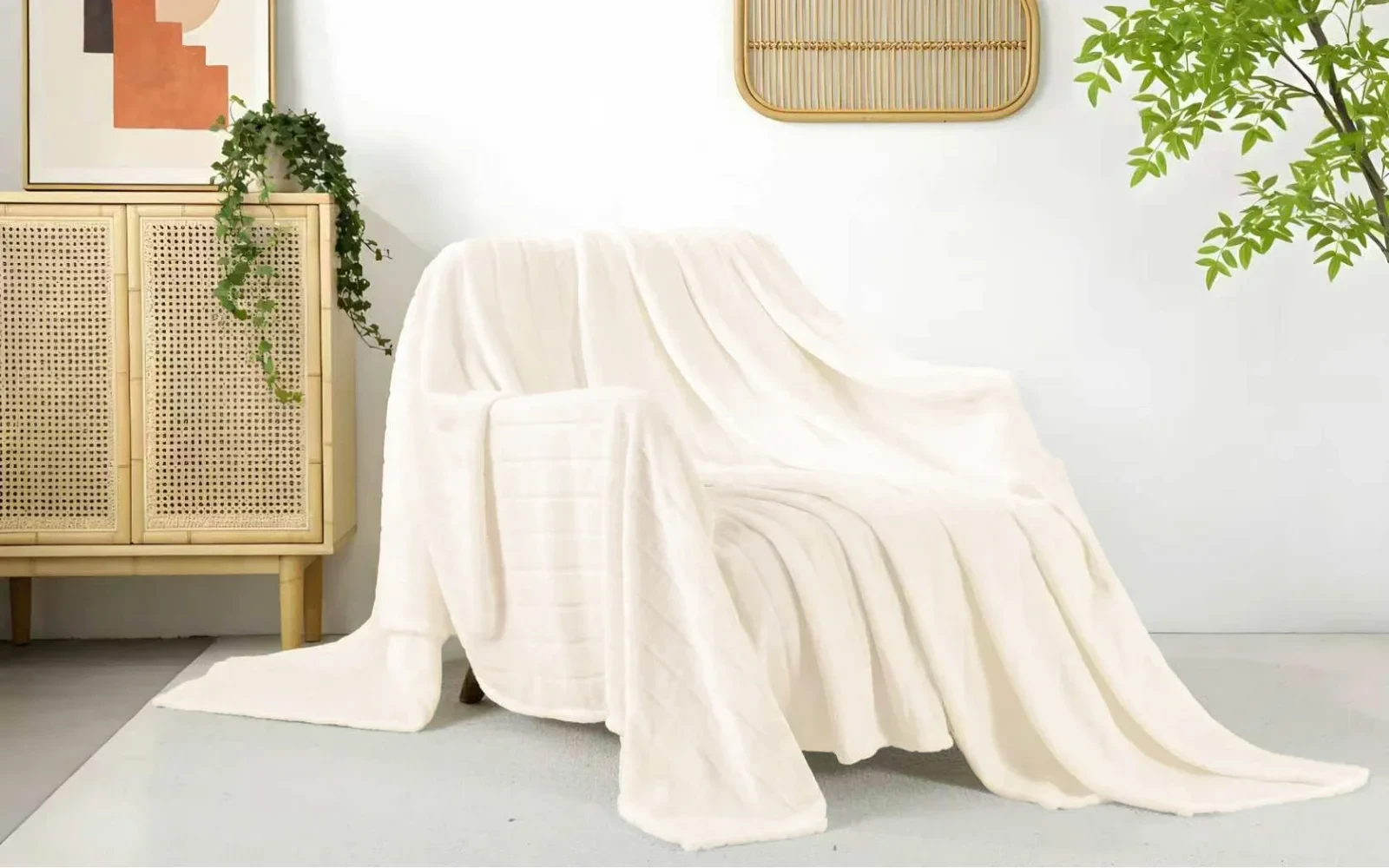 Al Saad Home Stripe Flannel Blanket - Single Cream