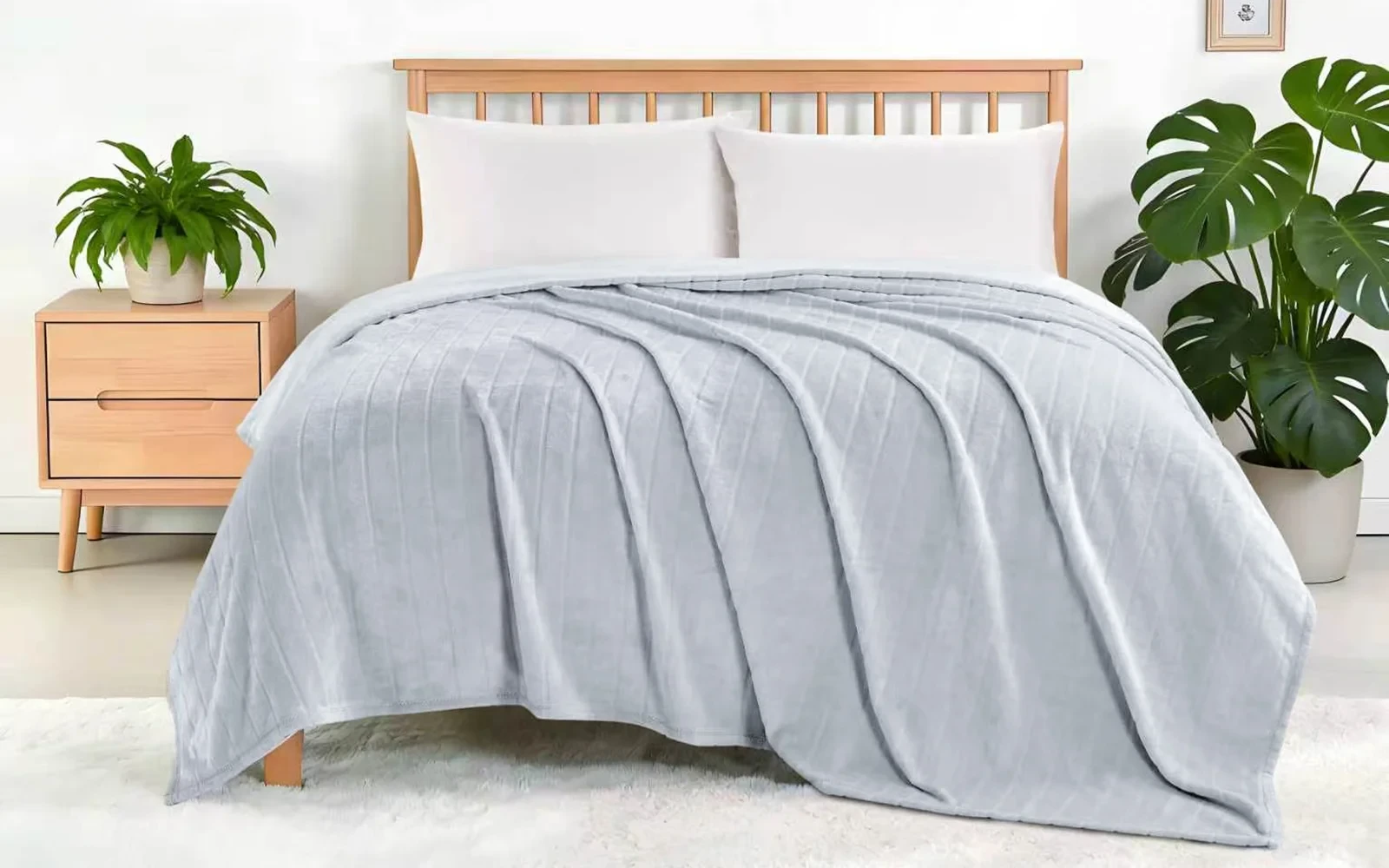 Al Saad Home Stripe Flannel Blanket - Single L.Grey
