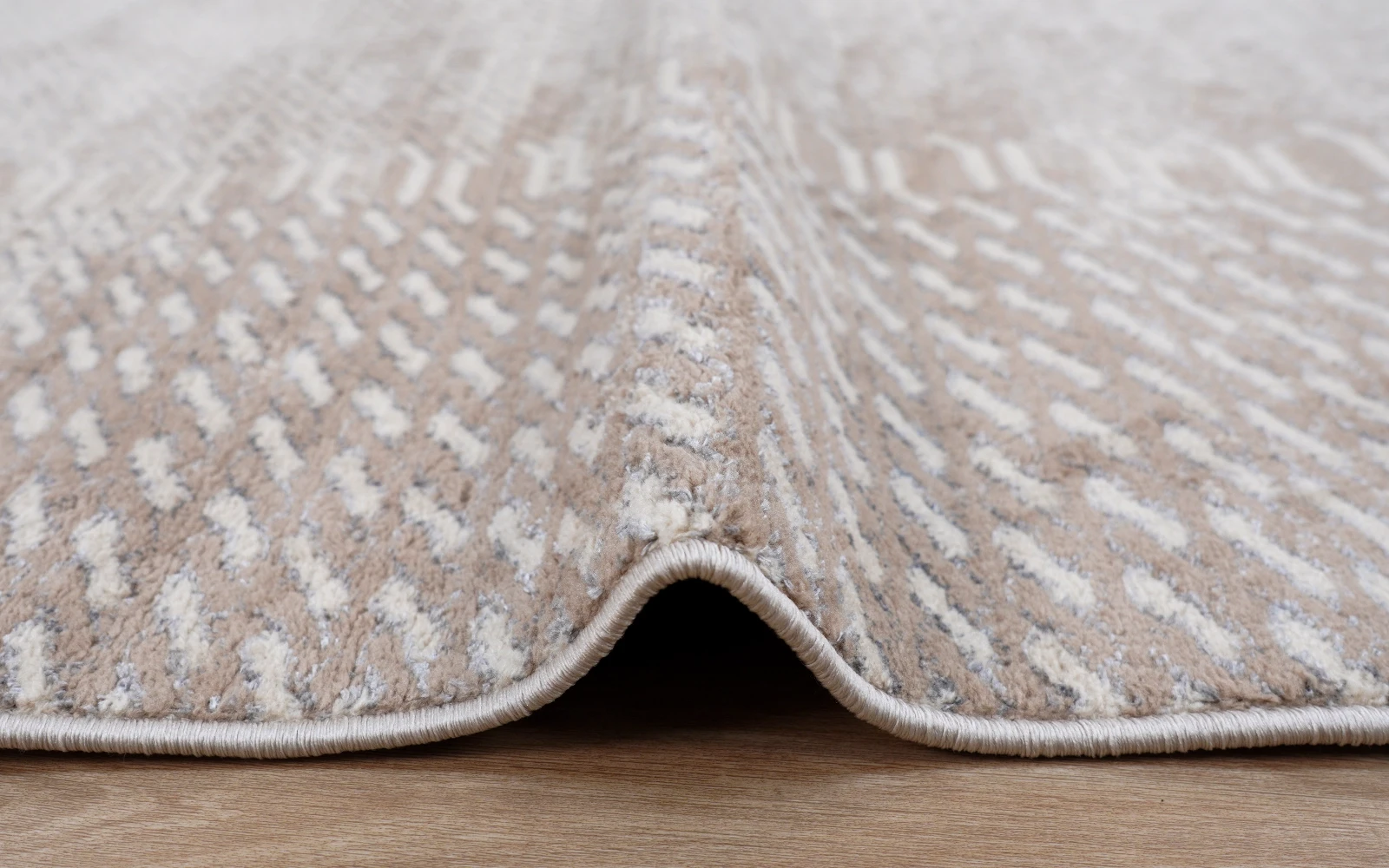 Soft Premium Carpet - ( 150 X 220 ) D.Beige & Beige