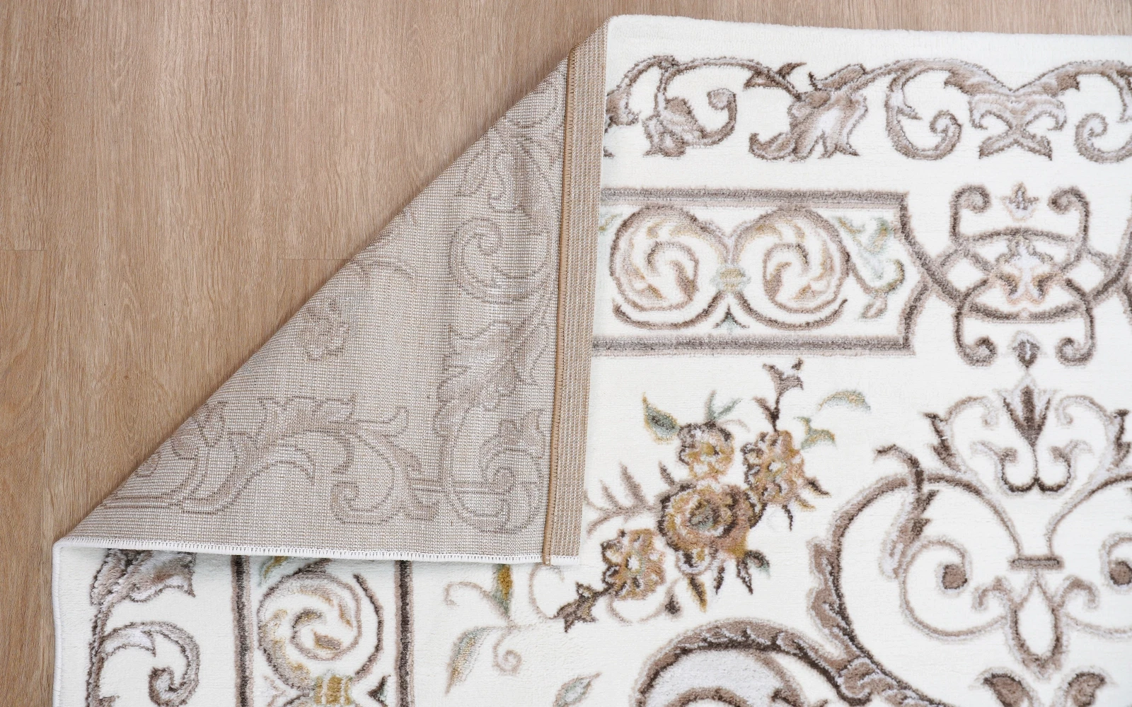 LARA Premium Carpet - ( 200 X 290 ) Multi Color