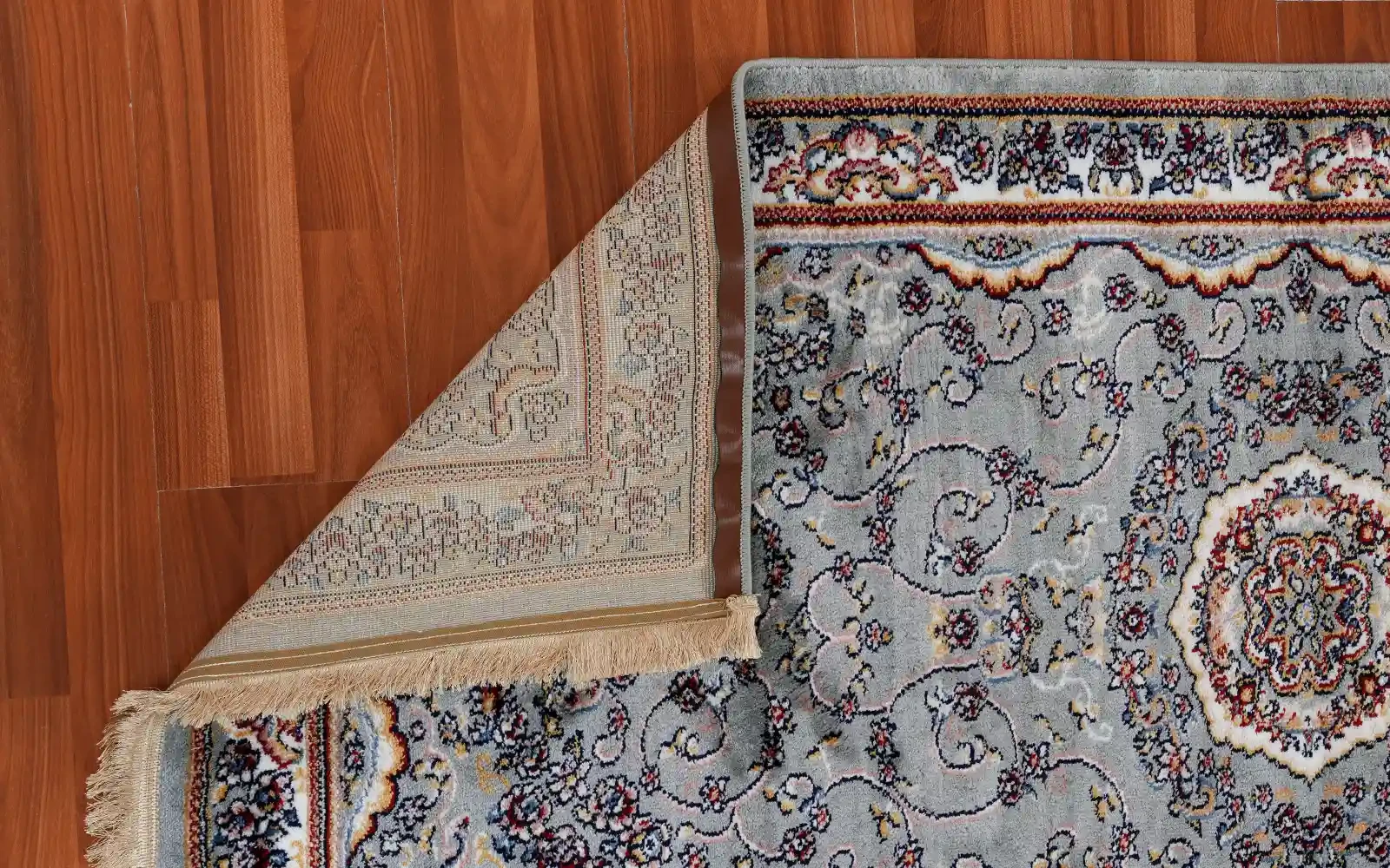 سجاد بريميوم سلك حرموني - ( 100 × 400 ) متعدد اللون