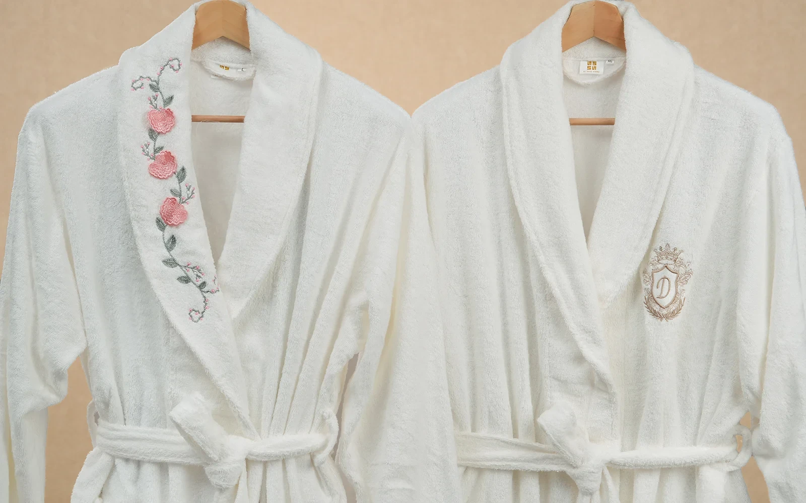 Cosmos Family Cotton 3D Embroidered Bathrobe Set 13 PCS - White
