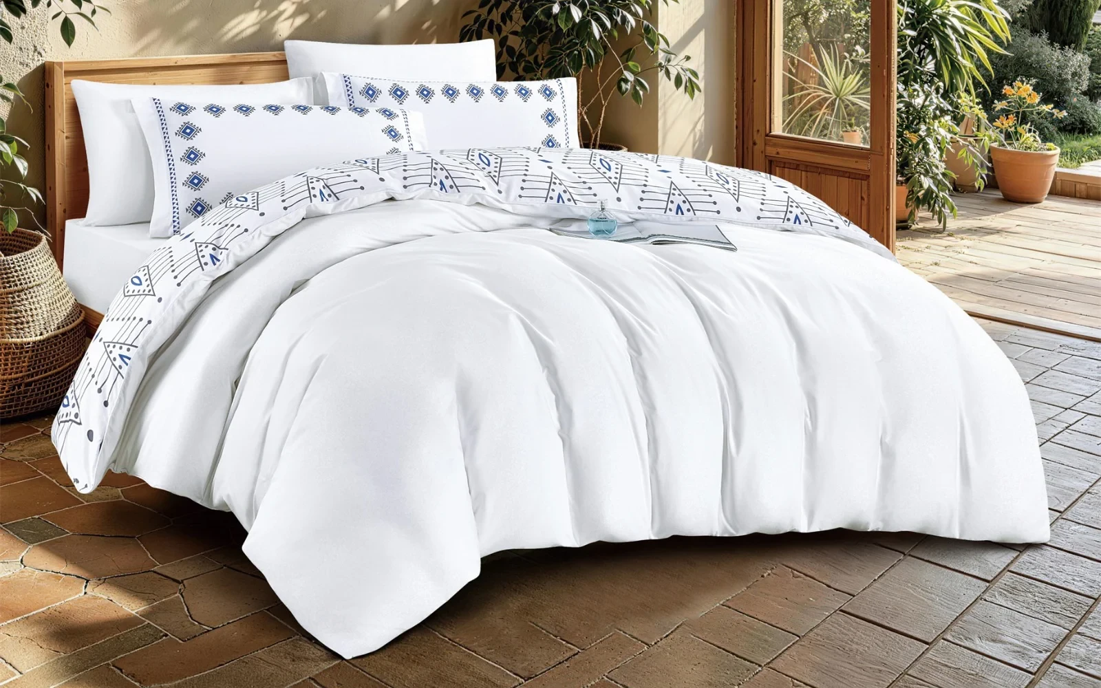 Elara Cotton Printed Double Face Duvet Cover Set Without Filling 6 PCS - Queen White