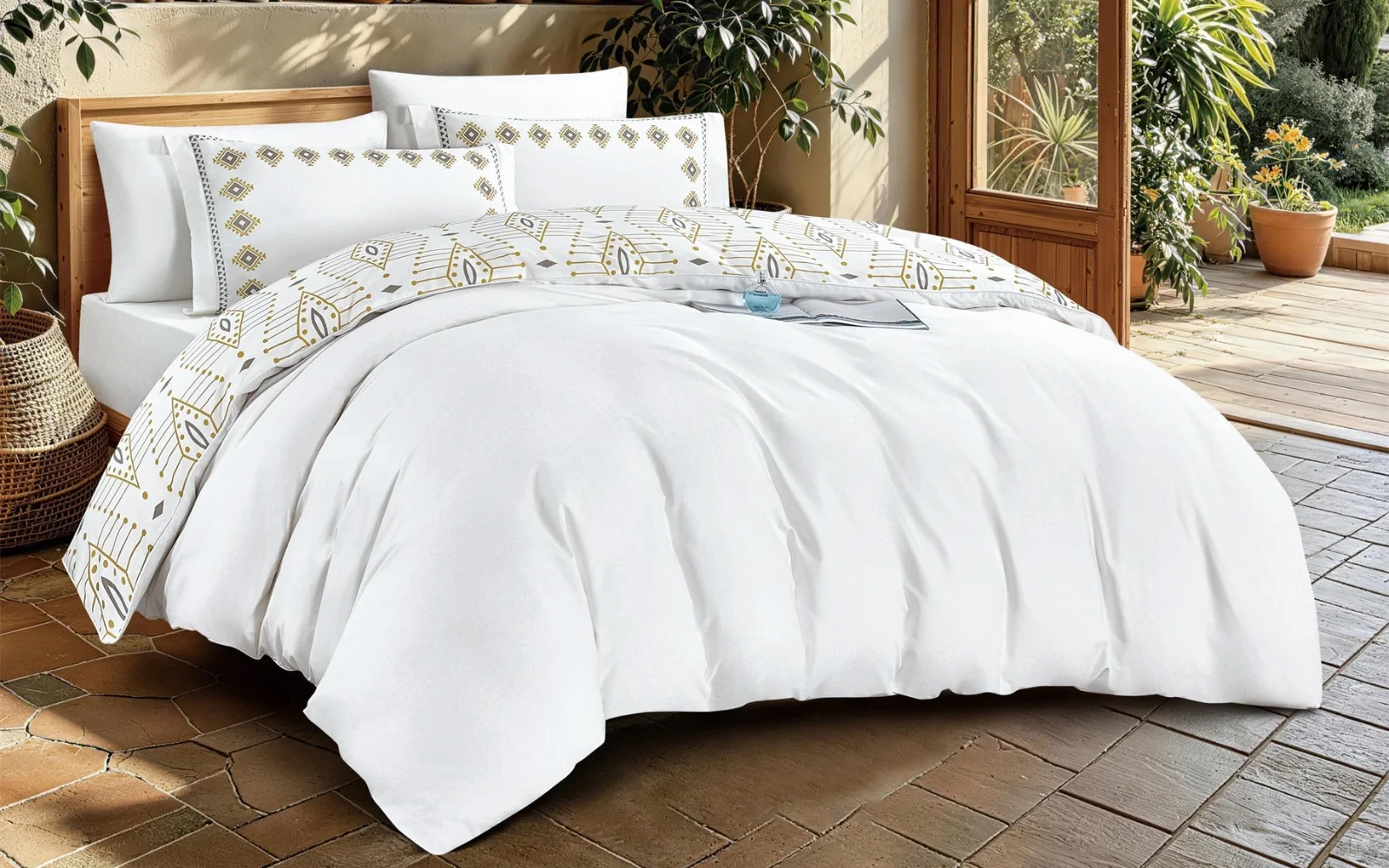 Elara Cotton Printed Double Face Duvet Cover Set Without Filling 6 PCS - Queen White