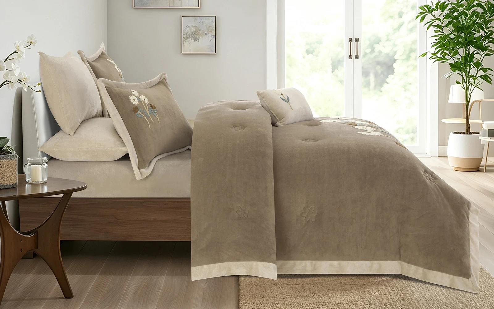Frutteto Velvet Embroidered Comforter Bedding Set 7 PCS - King Brown