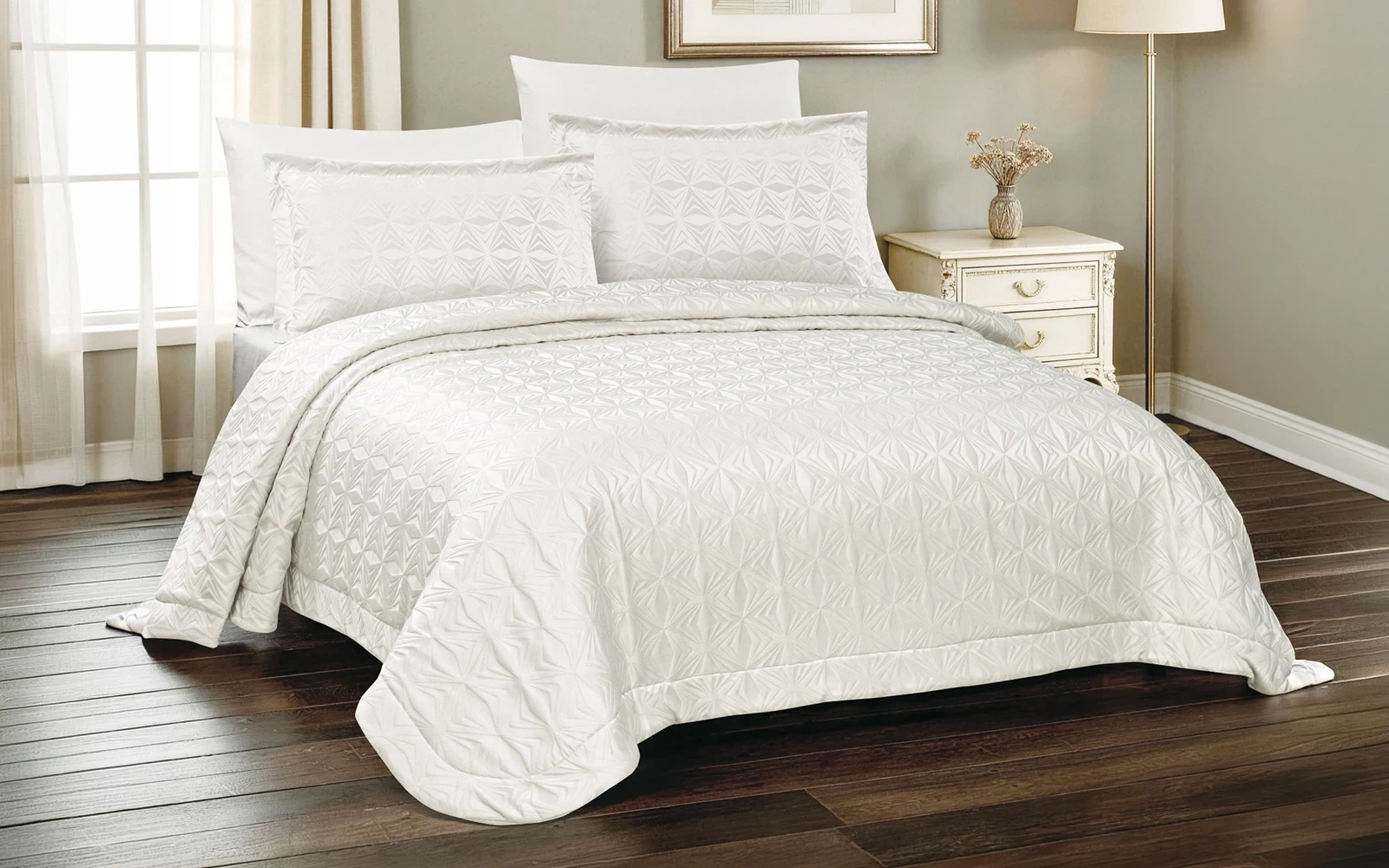 طقم مفرش مضغوط جاكارد ميراج 6 قطع - نفرين كريمي