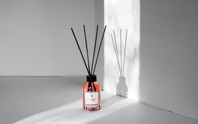Natural Rose Reed Diffuser - Strawberry